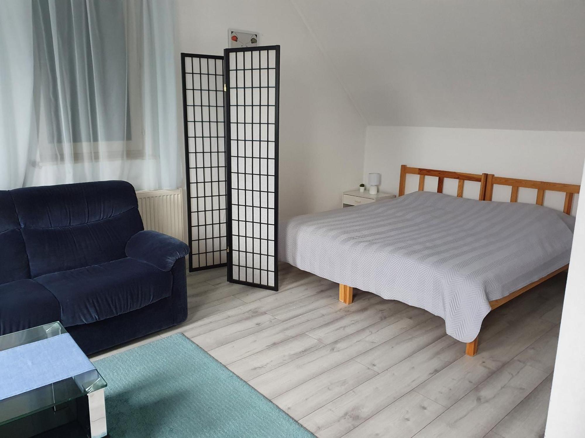 Ferienwohnung Pinkoczi Apartmanhaz Balatonalmádi Zimmer foto